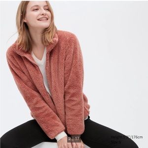 Uniqlo Fluffy Yarn Fleece Full Zip UpJacket